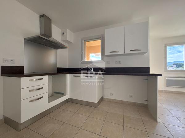 Appartement T2 de 52 m² avec balcon et double stationnement ? Logis-Neuf, Allauch 13190