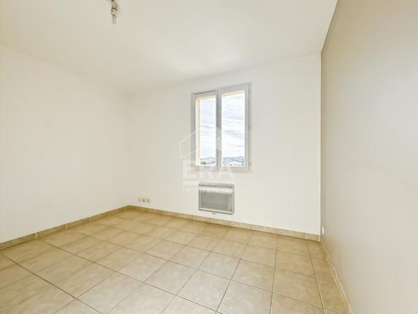 Appartement T2 de 52 m² avec balcon et double stationnement ? Logis-Neuf, Allauch 13190