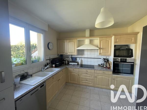 Maison à vendre 5 pièces 111 m² Changé