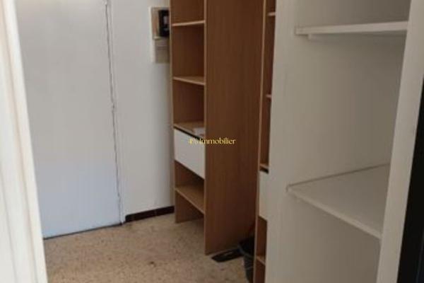 A VENDRE  EN EXCLUSIVITE BEAU STUDIO PROCHE DES PLAGES ET COMMERCES