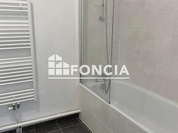 Location Appartement 3 pièces 62.6 m² - 21 RUE DU TEMPLE DE BLOSNE Saint Jacques De La Lande 35136