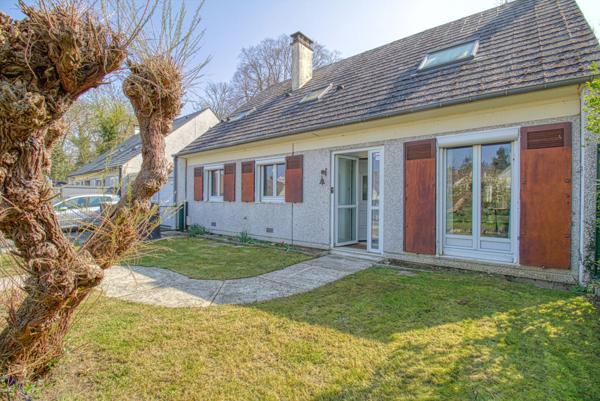 Magnifique pavillon rénové avec goût – en impasse, au calme absolu 325 000 €