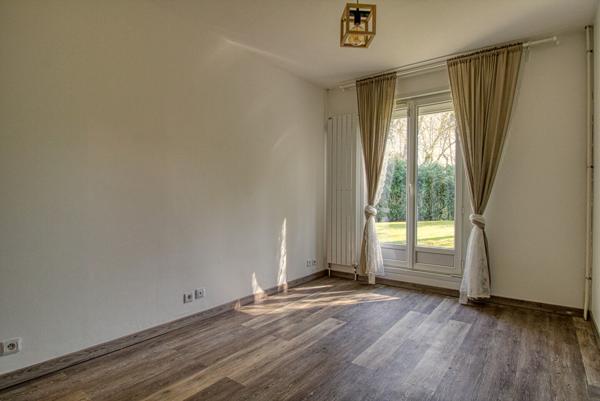 Magnifique pavillon rénové avec goût – en impasse, au calme absolu 325 000 €