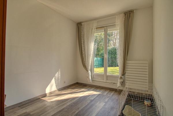 Magnifique pavillon rénové avec goût – en impasse, au calme absolu 325 000 €