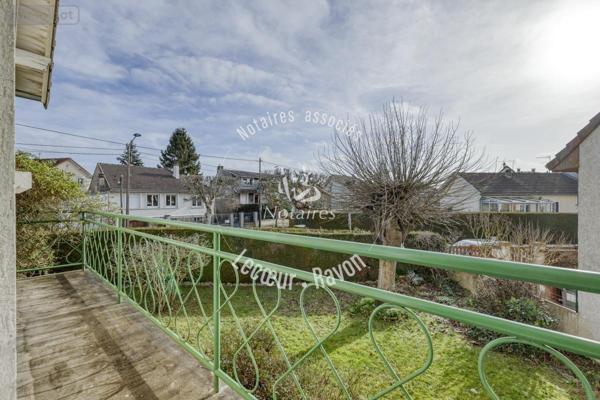 Maison à vendre à Bois-d'Arcy dans les Yvelines (78390), ref : 92076-117