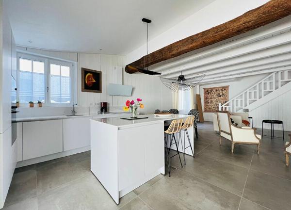 Maison à vendre    5 pièces •  Sainte-Marie-de-Ré