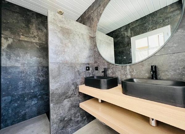 Maison à vendre    5 pièces •  Sainte-Marie-de-Ré