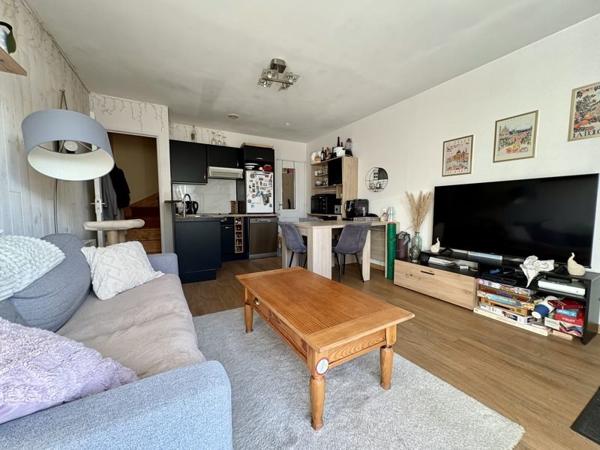 Appartement à vendre |  Auray |  2 pièces | 42 m²