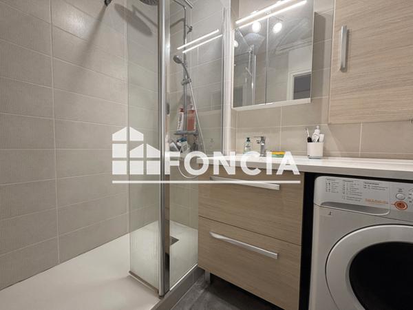Location Appartement 3 pièces 62.31 m² - La Rochelle 17000