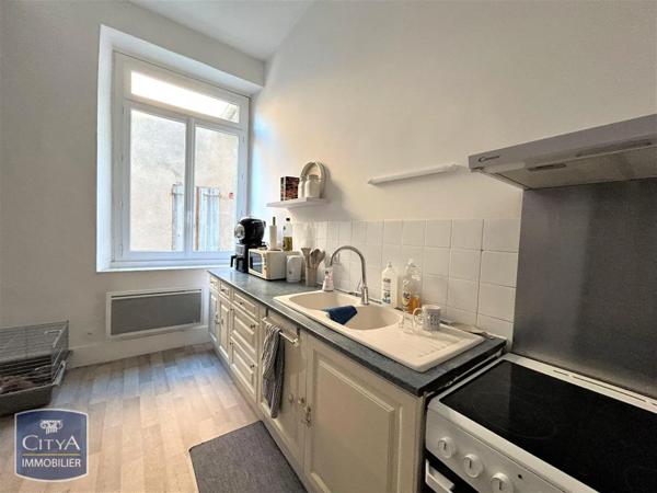 Appartement à louer 3 pièces 104.54m²