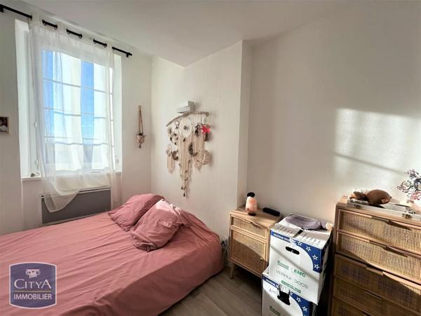 Appartement à louer 3 pièces 104.54m²