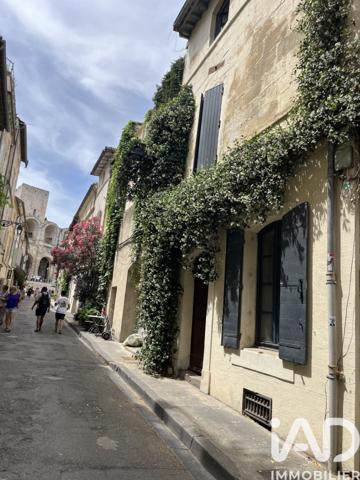 Maison à vendre 5 pièces 127 m² Arles