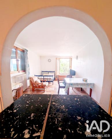 Maison à vendre 8 pièces 213 m² Collobrières