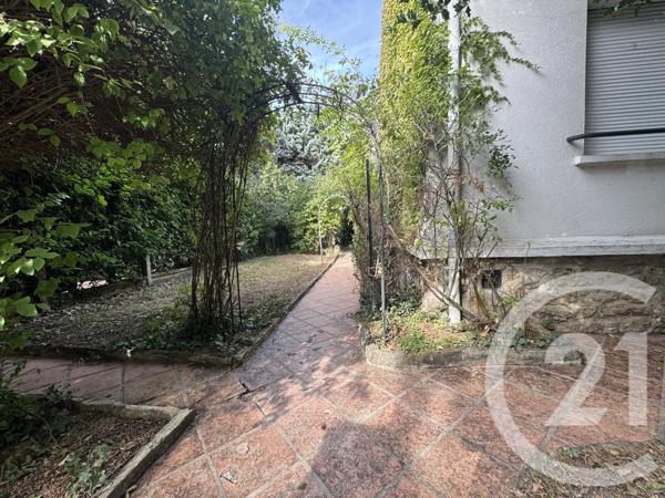 Maison à vendre  6 pièces - 98 m 2   VALENTON  - 94