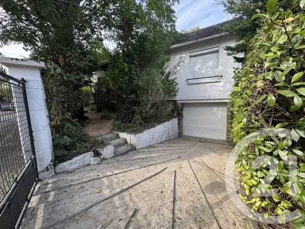 Maison à vendre  6 pièces - 98 m 2   VALENTON  - 94