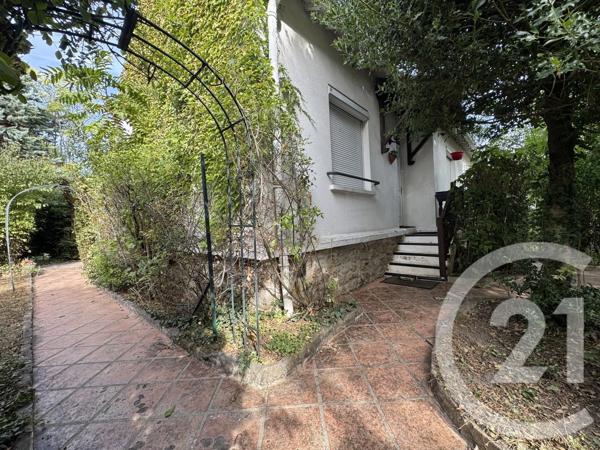 Maison à vendre  6 pièces - 98 m 2   VALENTON  - 94