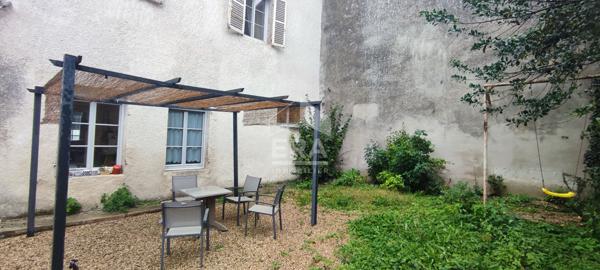 Appartement Dole 3 pièce(s) 87.69 m2 plain-pied + exterieur + caves