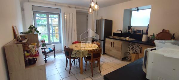 Appartement Dole 3 pièce(s) 87.69 m2 plain-pied + exterieur + caves