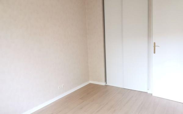 Appartement à louer    2 pièces •  Massy