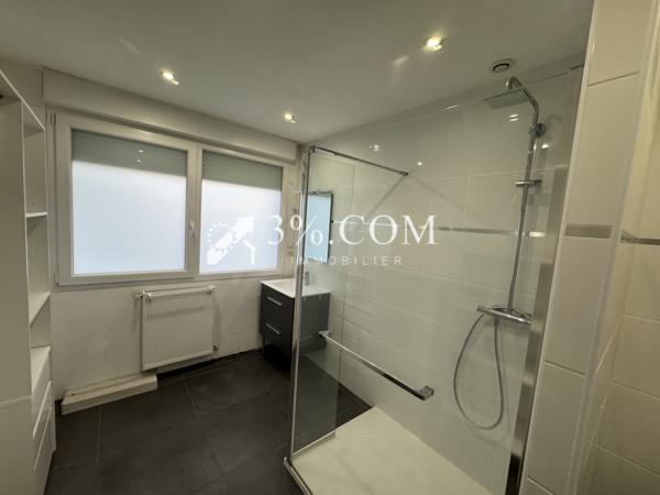 Maison 6 pièce(s) 3 chambre(s) 135.98 m²