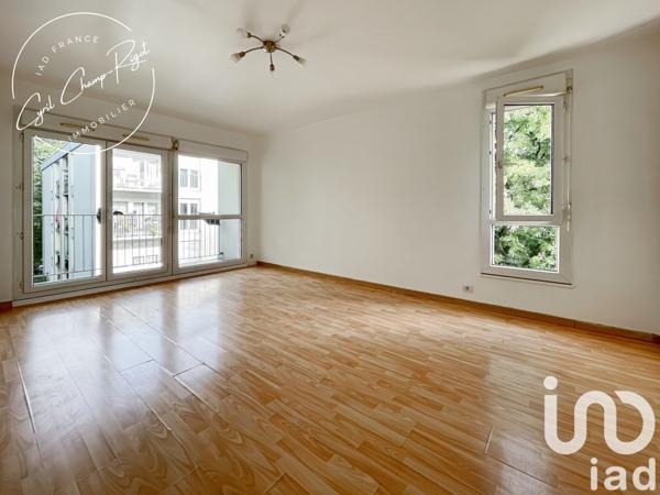 Appartement 2 pièces de 49 m² à Tremblay-en-France (93290)