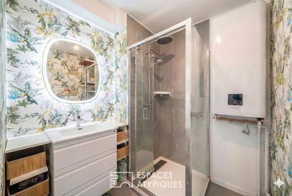 Duplex traversant au dernier étage avec terrasses dans le village Saint-Charles