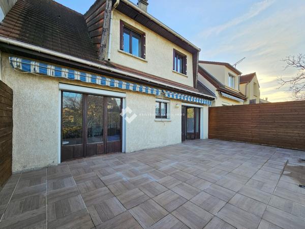 Maison traditionnelle à vendre, 8 pièces - Gagny 93220