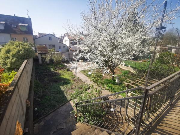 Maison traditionnelle à vendre, 8 pièces - Gagny 93220