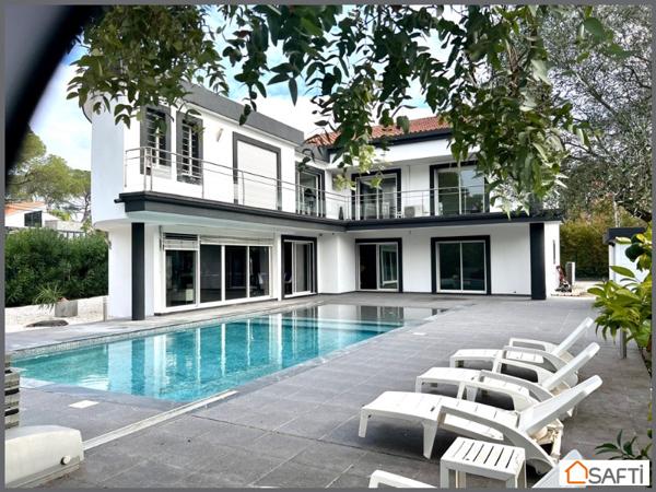 Spacieuse villa avec piscine, quartier Valescure