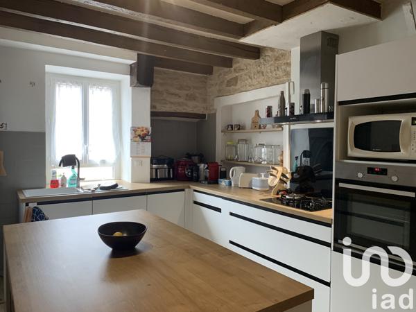 House for sale 7 rooms 145 m² Touillon