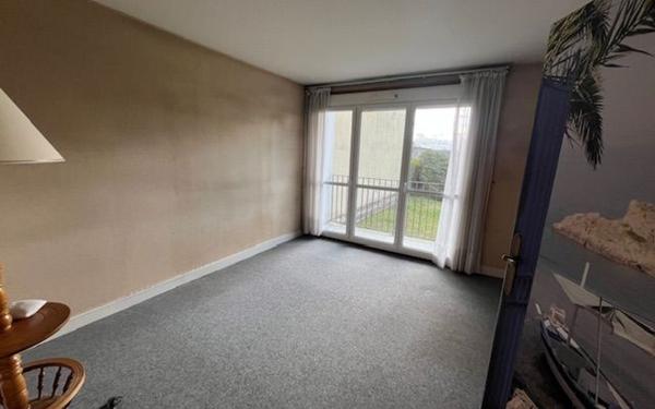 Appartement à vendre    3 pièces • 86 m2 Château-Thierry