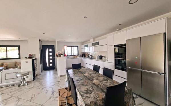 Maison à vendre    5 pièces •  Saint-Paul-lès-Dax