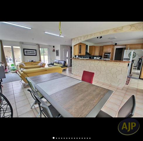 Vente maison Saintes : 511 600 € - AJP Immobilier Saintes