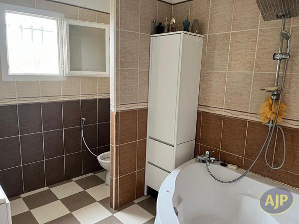 Vente maison Saintes : 511 600 € - AJP Immobilier Saintes