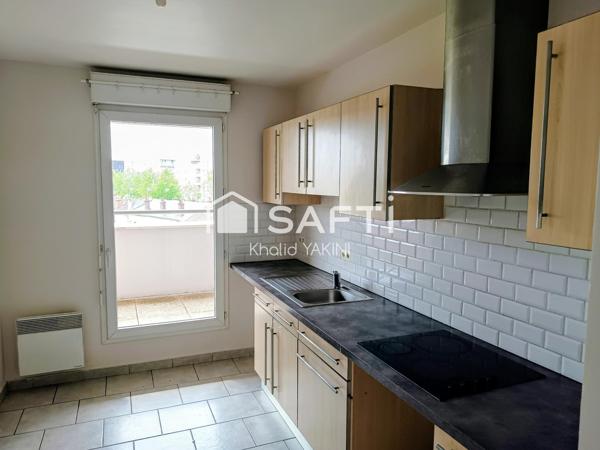 AU 4 EME ET DERNIER ETAGE