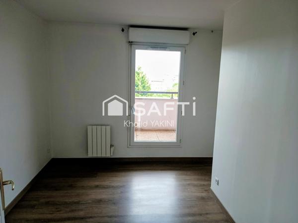 AU 4 EME ET DERNIER ETAGE