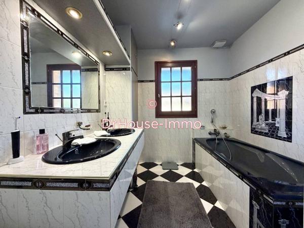 Maison à vendre 7 pièces de 119 m²