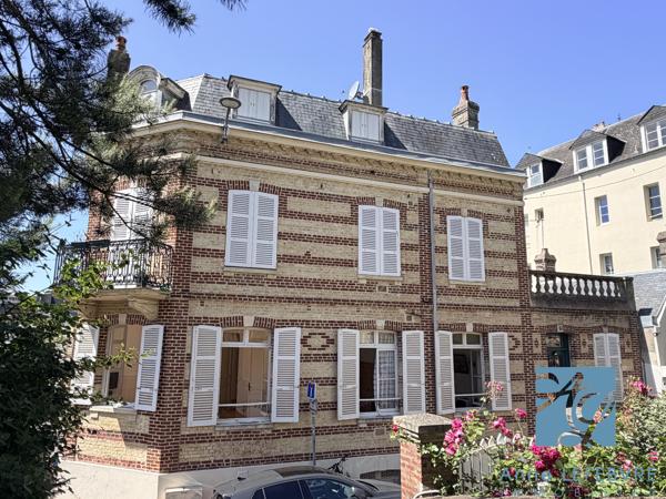 APPARTEMENT DE CHARME - LUMINEUX