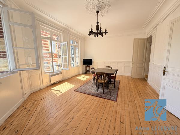 APPARTEMENT DE CHARME - LUMINEUX