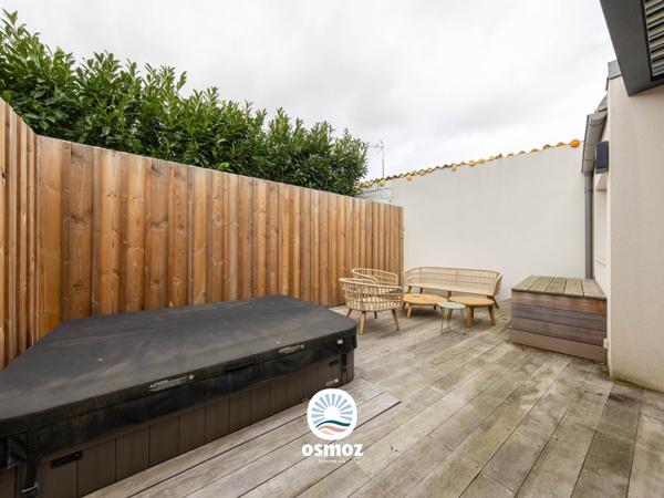 Maison type 4 à quelques pas du mail avec terrasse et garage !