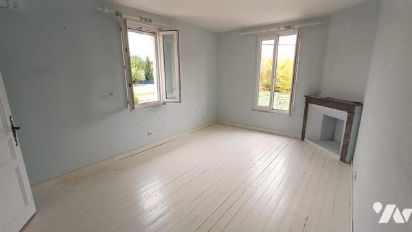 Villa traditionnelle avec piscine et son jardin paysagé de 1500 m² à UZES