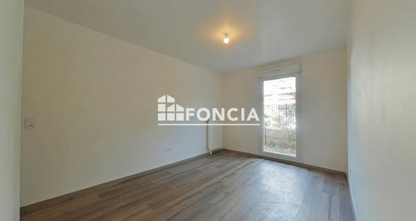 Location Appartement 2 pièces 42.2 m² - Livry-gargan 93190