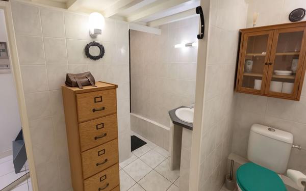 Appartement à vendre    2 pièces • 30,50 m2 Lyon 5