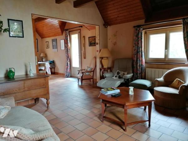 PAVILLON SUR SOUS SOL