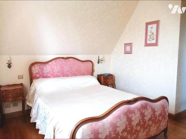 PAVILLON SUR SOUS SOL