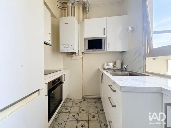 Location appartement 2 pièces 56 m² Paris 14