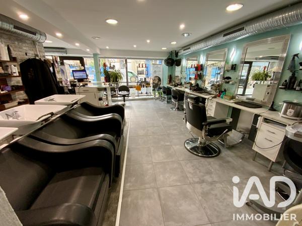 Esthétique, Coiffure​ à vendre 57 m² Dourdan