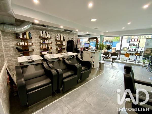 Esthétique, Coiffure​ à vendre 57 m² Dourdan
