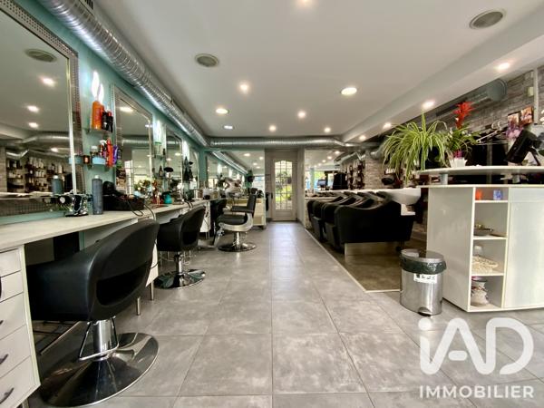 Esthétique, Coiffure​ à vendre 57 m² Dourdan