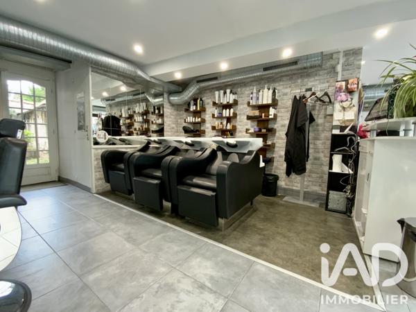 Esthétique, Coiffure​ à vendre 57 m² Dourdan
